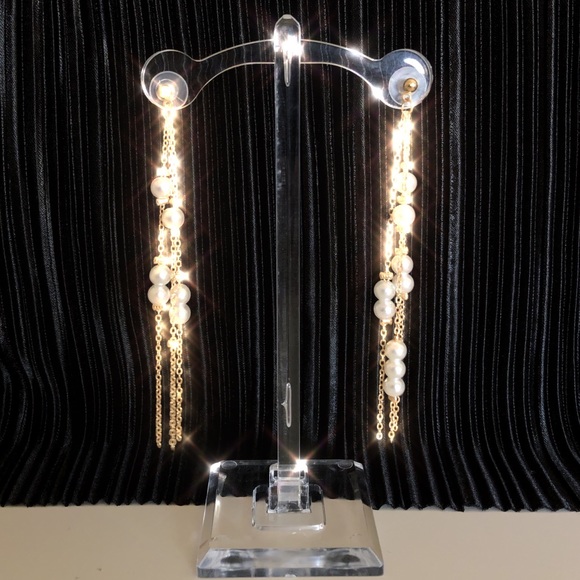 Vintage Jewelry - Pearl drop earring in gold Vintage Jewelry - Pearl drop earring in gold